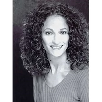 Ellen Sandweiss - Birthplace, Bio, Wiki, Birthday, Family, Networth & More