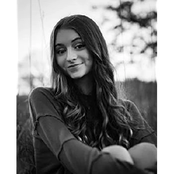 Ellie Rose Taylor - Age, Bio, Birthdate, Family, Networth & More