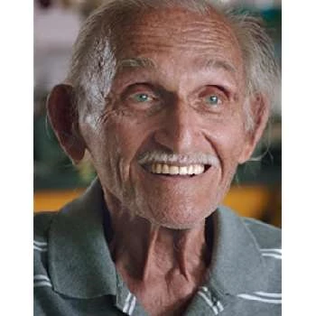 Elliott Galland - Age, Bio, Birthdate, Family, Networth & More