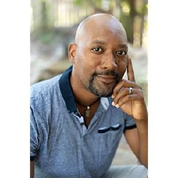 Elliott Gilbert - Age, Bio, Birthdate, Family, Networth & More