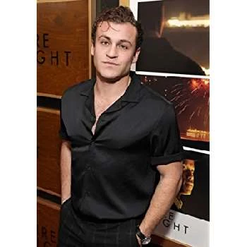 Elliott Ross - Age, Bio, Birthdate, Family, Networth & More