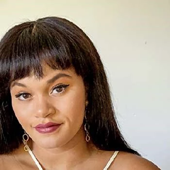 Ellisha Carol - Age, Bio, Birthdate, Family, Networth & More