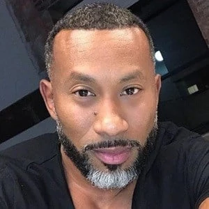 AJ Ellison Biography
