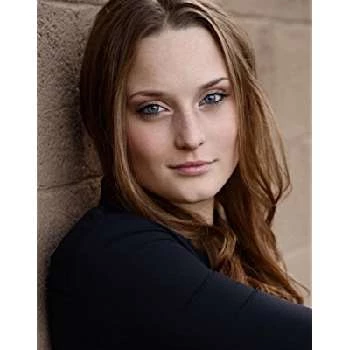 Elly Nolen - Age, Bio, Birthdate, Family, Networth & More