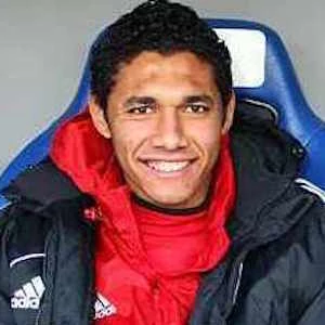 Mohamed Elneny - Profession, Biography, Birthdate, Family, Wiki & More