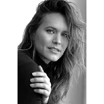 Eloïse T Simard - Age, Bio, Birthdate, Family, Networth & More