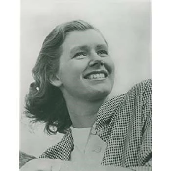 Elsie Albiin - Income, Birthday, Family, Bio, Networth & More