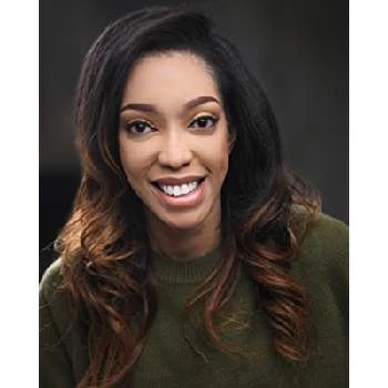 Elsie Arisa - Age, Bio, Birthdate, Family, Networth & More