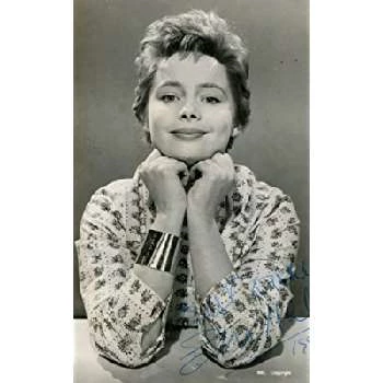 Elvi Hale - Height, Bio, Wiki, Family, Birthplace, Networth & More