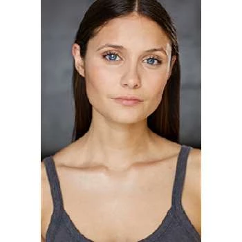 Em Hoggett - Age, Bio, Birthdate, Family, Networth & More