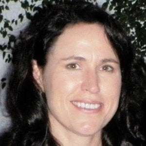 Lara Embry - Age, Height, Birthdate, Bio, Family, Networth & More