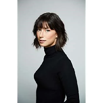 Emelia Corlett - Age, Bio, Birthdate, Family, Networth & More