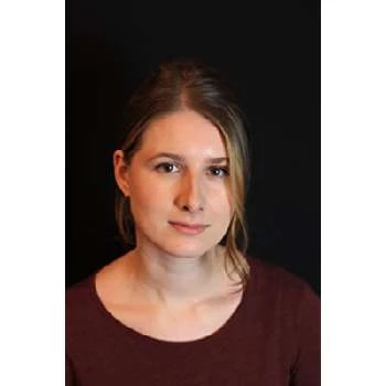 Emilia Convertino - Age, Bio, Birthdate, Family, Networth & More