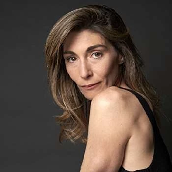 Emilia Derou-Bernal - Age, Bio, Birthdate, Family, Networth & More