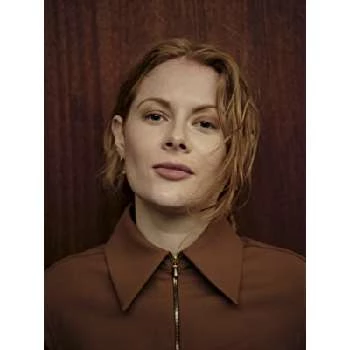 Emily Beecham Biography