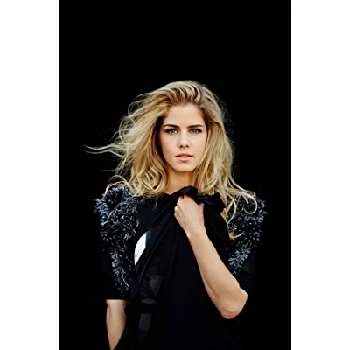 Emily Bett Rickards - Age, WIki, Birthday, Family, Networth & More