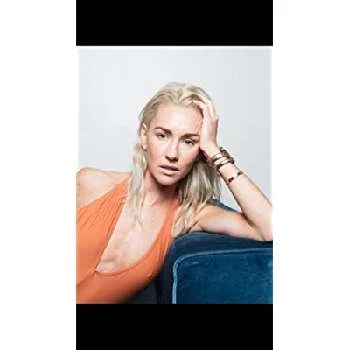 Emily Garnet - Age, Bio, Birthdate, Family, Networth & More