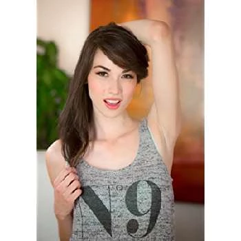 Emily Grey - Adderess, Bio, Birthdate, Family, Wiki & More