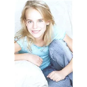 Emily Hirst - Adderess, Bio, Birthdate, Family, Wiki & More