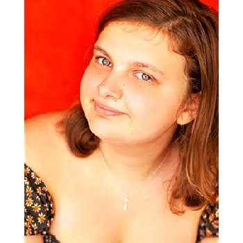 Emily Hopper - Age, Bio, Birthdate, Family, Networth & More