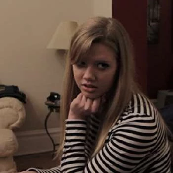 Emily Livaudais - Biography, Birthday, Wiki, Family, Networth & More