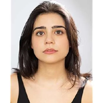 Emily Renée Biography