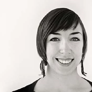 Emily Woodworth - Age, Bio, Birthdate, Family, Networth & More