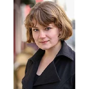 Emma Bavera - Age, Bio, Birthdate, Family, Networth & More