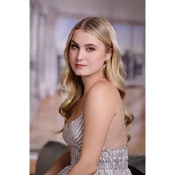 Emma Davidov - Age, Bio, Birthdate, Family, Networth & More