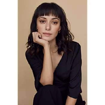 Emma Diaz - Age, Bio, Birthdate, Family, Networth & More