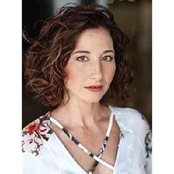 Emma Louise Bournes - Age, Bio, Birthdate, Family, Networth & More