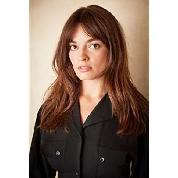 Emma Mackey Biography
