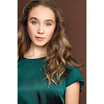 Emma Malouff - Birthplace, Bio, Wiki, Birthday, Family, Networth & More