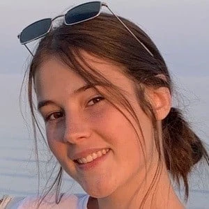 emmaxolouise Biography