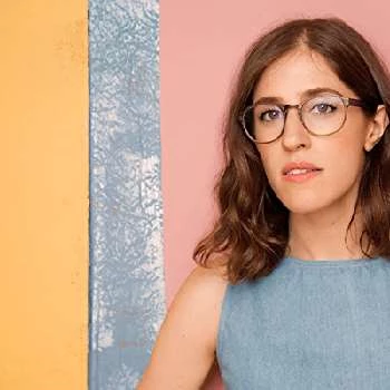 Emmy Blotnick - Age, Bio, Birthdate, Family, Networth & More