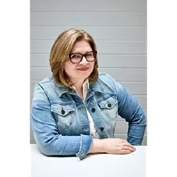 Emmy Laybourne - Age, WIki, Birthday, Family, Networth & More