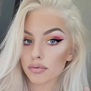 Enn La Rush - Age, Bio, Career, Family, Wiki, Networth & More