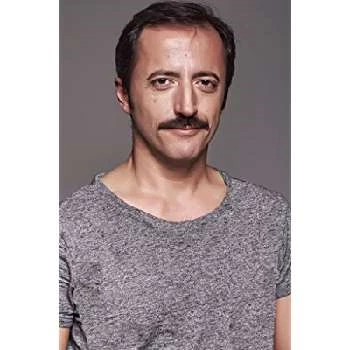 Enrique Asenjo - Age, Bio, Birthdate, Family, Networth & More