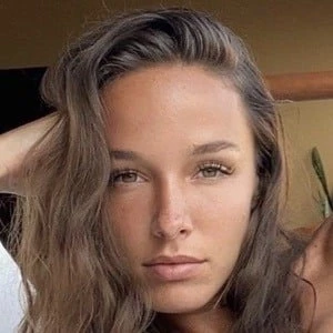 Carlota Enseñat - Biography, Birthday, Family, Wki, Networth & More