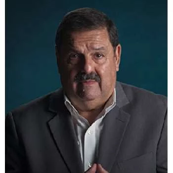 Eric Labrador - Age, Bio, Birthdate, Family, Networth & More