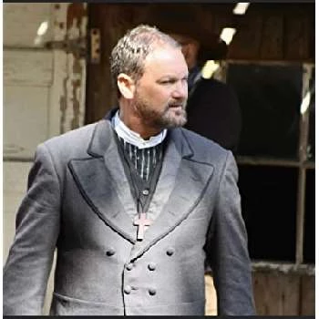 Eric Ondrey - Family, Bio, Birthday, Family, Income & More