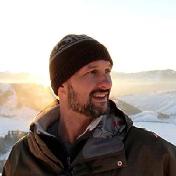 Eric Small - Age, Bio, Birthdate, Family, Networth & More