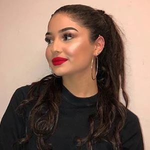 Layla Erincik - Adderess, Bio, Birthdate, Family, Wiki & More