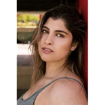 Eshaana Sheth - Age, Bio, Birthdate, Family, Networth & More