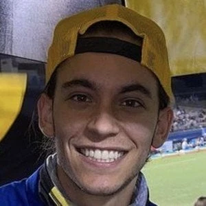 Carlos Eduardo Espina Biography