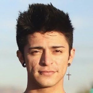 Vince Espinoza - Birthdate, Age, Family, Bio, Networth & More