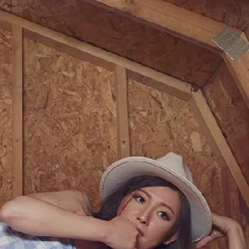 Esther Nam - Age, Bio, Birthdate, Family, Networth & More