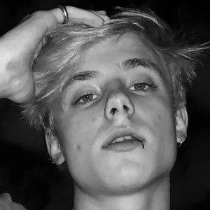 Tomas Etcheverry - Networth, Bio, Wiki, Family, Birthday, Networth & More