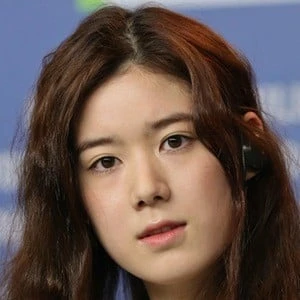 Jung Eun Chae Biography