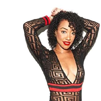 Eva Evans - Age, Bio, Birthdate, Family, Networth & More